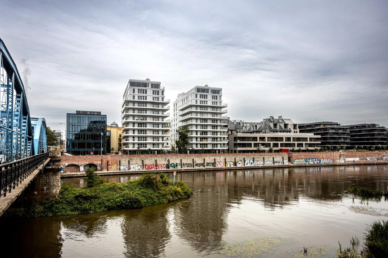 Luksus W Centrum Nad Odra Wrocław Buitenkant foto